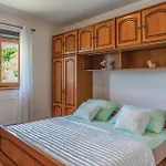 Holiday home Ricice 09 *